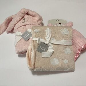 Stephan Baby 3 piece baby girl essential set